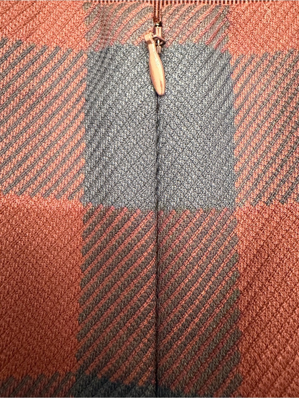 Ann Taylor Burgundy and Navy Plaid Pencil Skirt - Picture 2 of 8